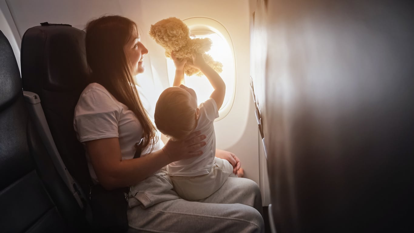 viajar con bebe avion